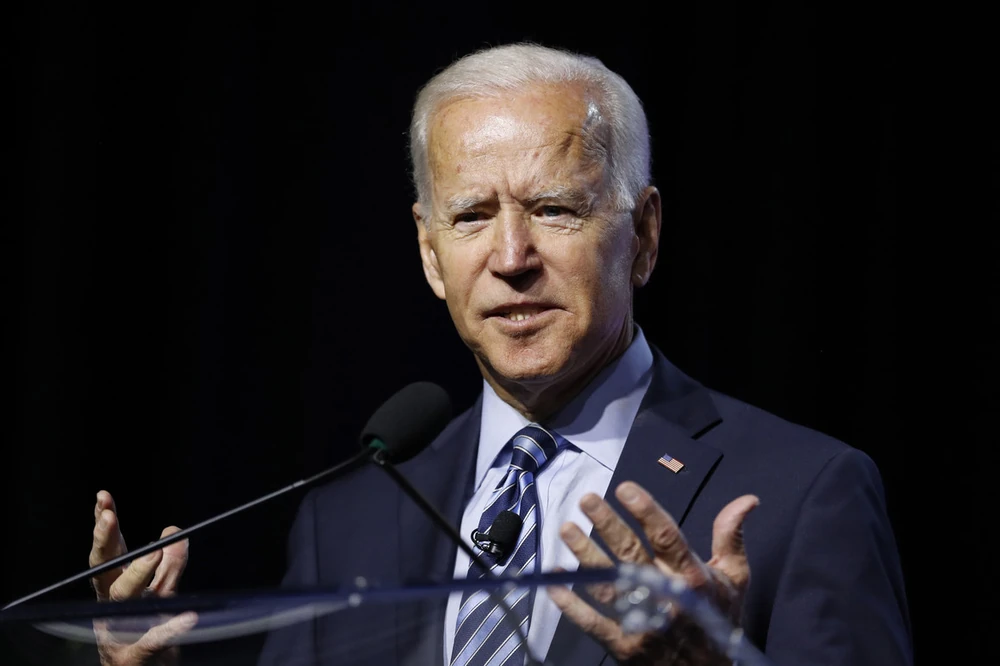 Joe Biden: Make no mistake: Putin is responsible for Navalny's death. Putin does not only target citizens of other countries, as we've seen in what's going on in Ukraine right now - he also inflicts terrible crimes on his own people 